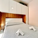 Apartman Hostdomus - Blues Pietra Ligure