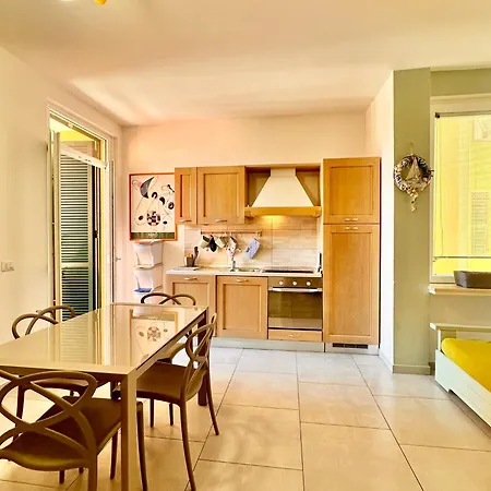 Hostdomus - Blues Apartman *