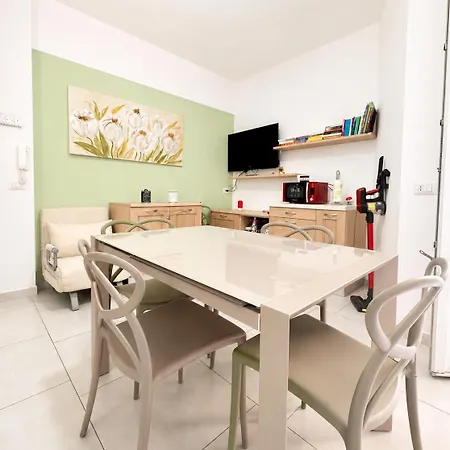 Hostdomus - Blues Apartament *