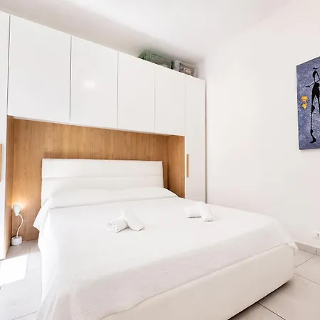 Hostdomus - Blues Apartment